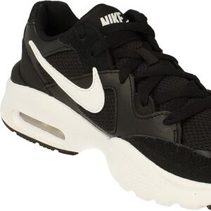 Size 8.5 - Nike Air Max Fusion Black White W
